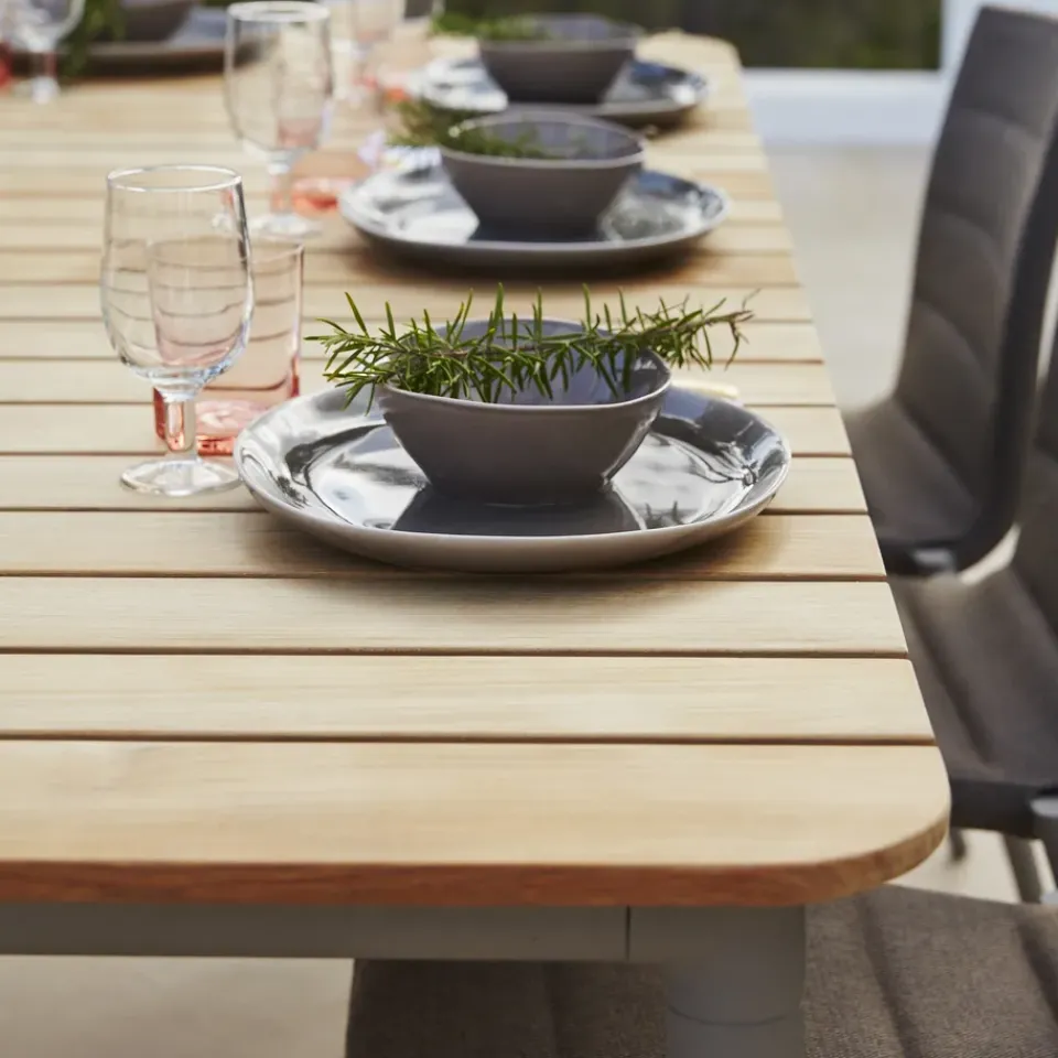 Mesa de comedor Core teca 210x100x74 cm, Soprte taupe*Cane-line Sale