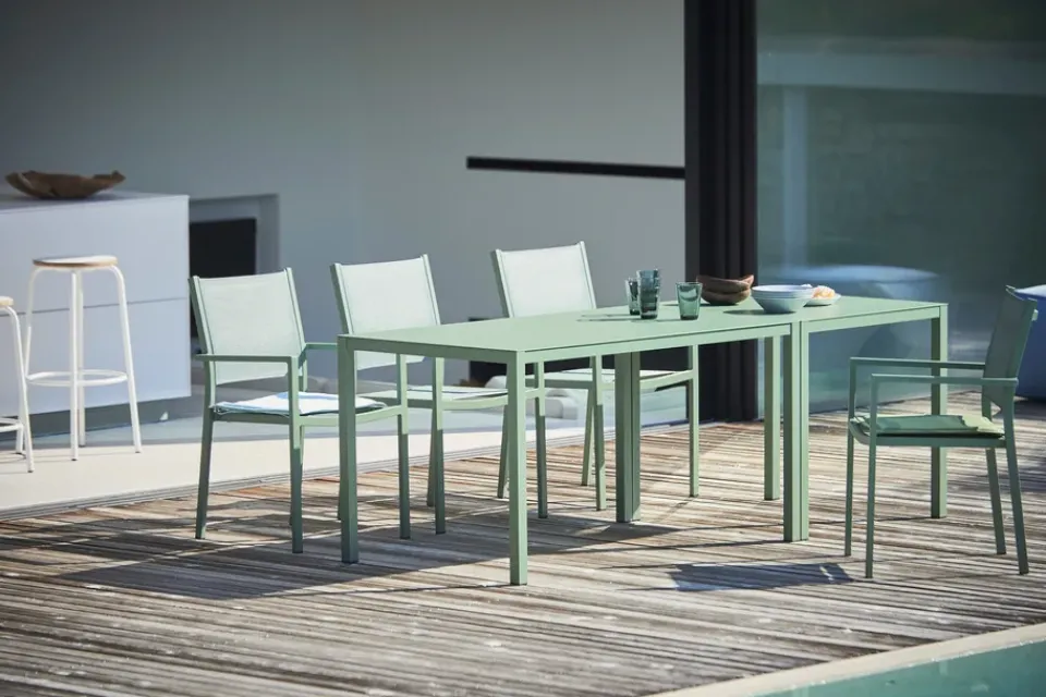 Mesa de comedor extensible Aria 140-200 cm, Sage green*Fiam