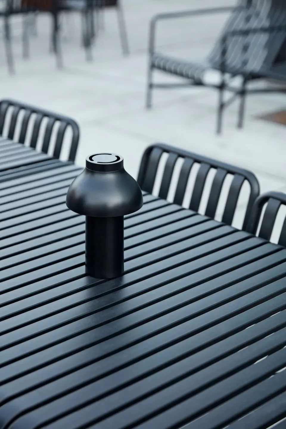 Mesa de comedor Palissade 170x90 cm, Anthracite*HAY