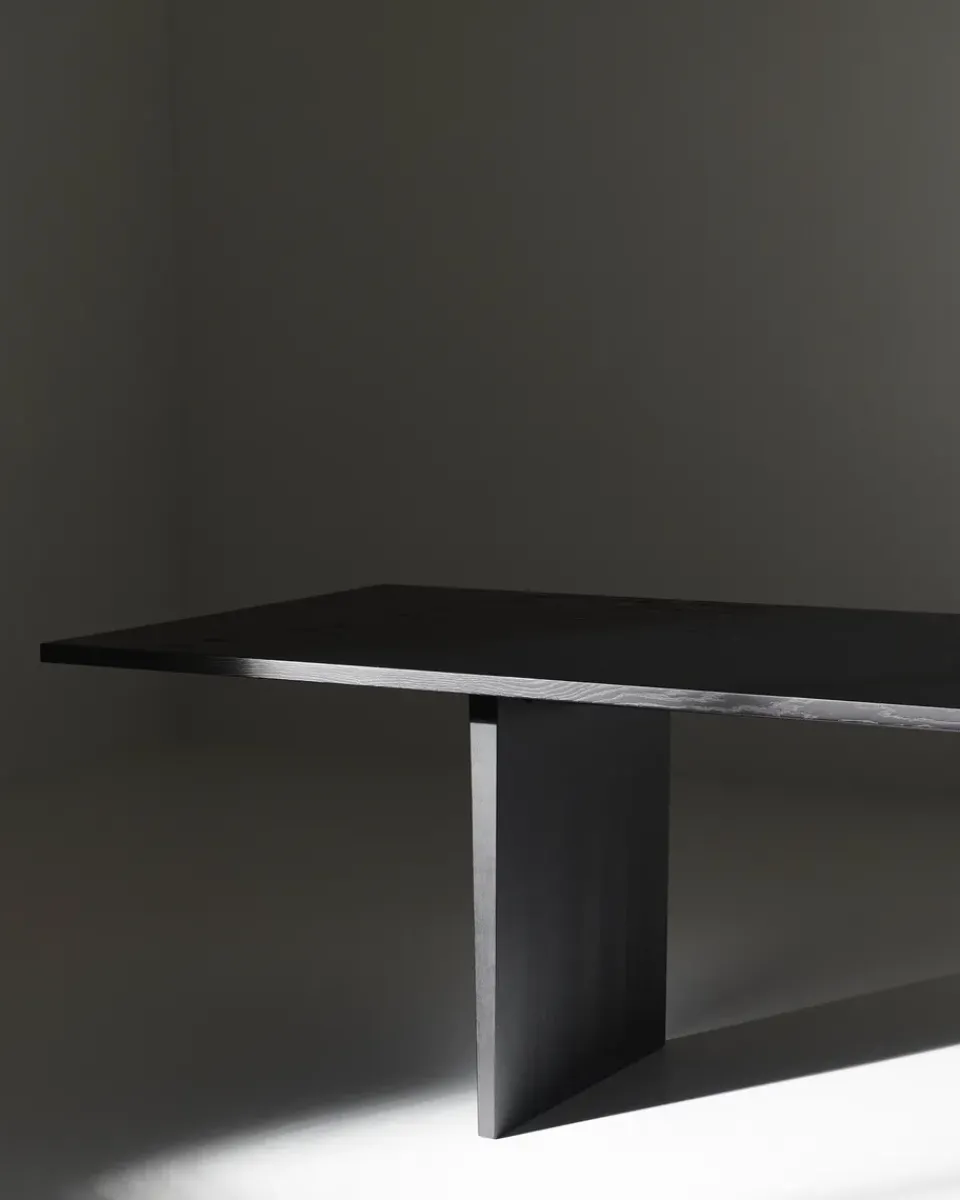 Mesa de comedor Private 100x320 cm, Roble teñido de marrón-*GUBI Outlet