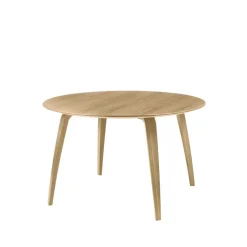 Mesa runt, Oak*GUBI Outlet