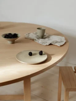 Mesa round dining table Ø140 x73,2 cm, Roble*MOEBE Sale