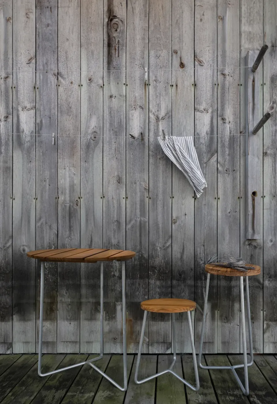 Mesa Table 6B, Teca sin tratar - patas galvanizadas, Ø60 cm*Grythyttan Stålmöbler Online