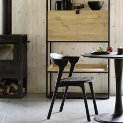 Mesa Torsion, Roble aceitado con cera dura pigmentada de blanco, Ø127 cm*Ethnicraft Hot