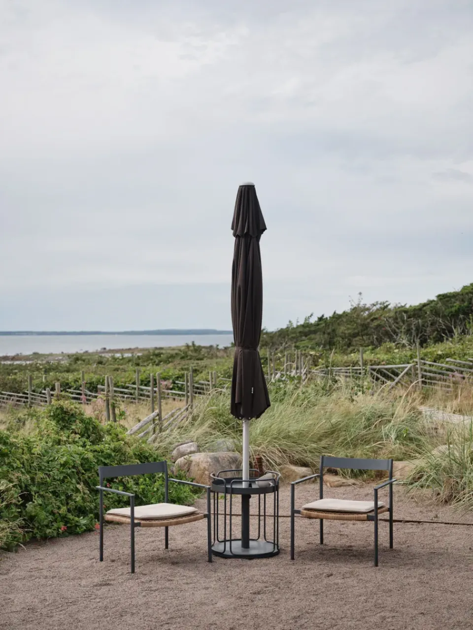 Parasol Bolano, Charcoal black, Ø270 cm*Brafab Discount