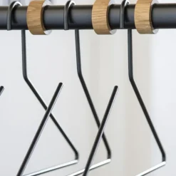 Percha Slim, Black*LIND DNA Best