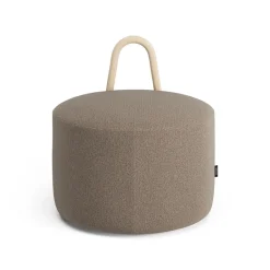 Puff Amstelle mediano con respaldo fresno lacado natural, Main Line Flax 23*Swedese Online