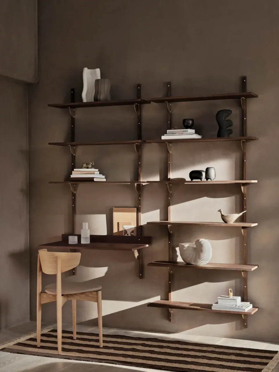 Repisa Sector triple wide, Smoked Oak, brass*Ferm Living