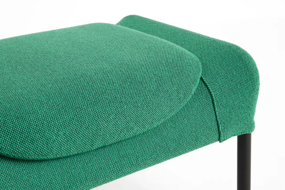 Reposapiés O2 Ottoman, Soft green-acero lacado negro*HAY