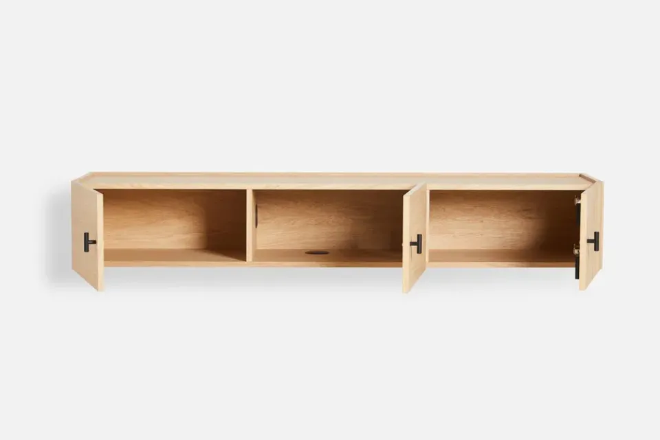 Sideboard de pared Array, 150 cm, Roble pigmentado blanco*Woud Hot