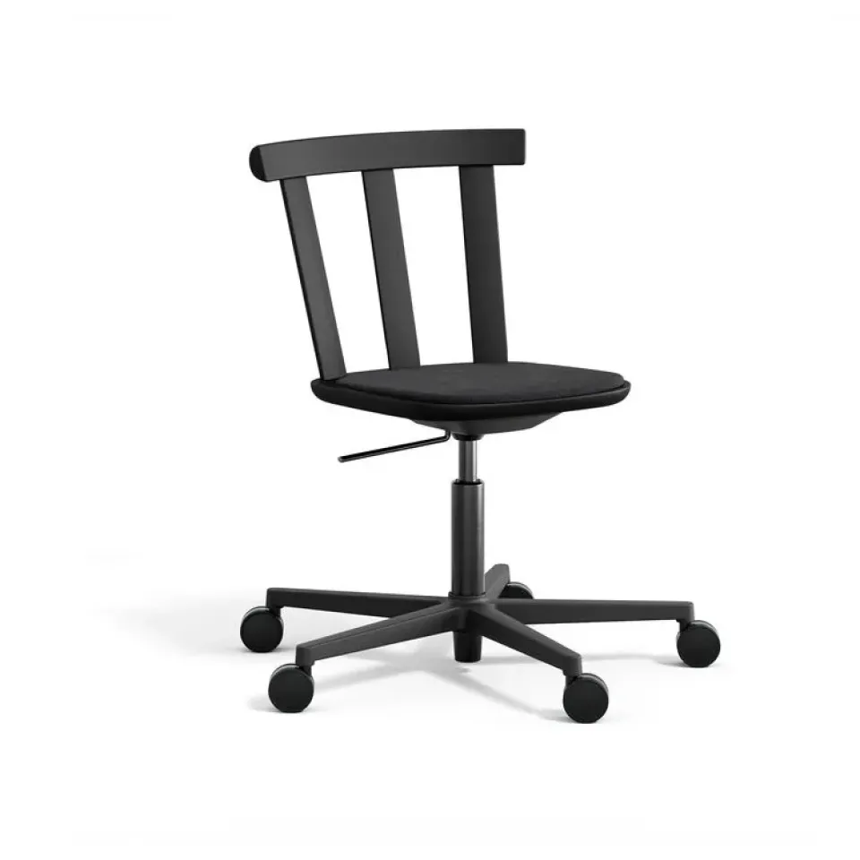 Silla Alt base giratoria con asiento tapizado roble, Hallingdal 65-180 -mate 99*Stolab Clearance