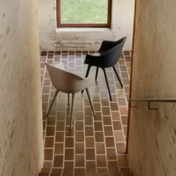 Silla Bat plástico, Black*GUBI Online