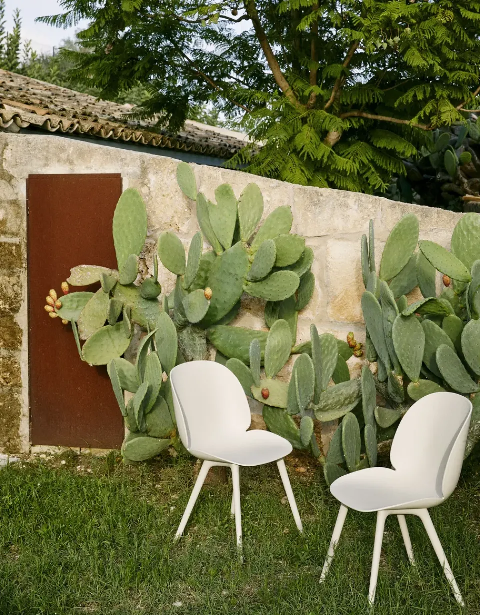 Silla Beetle Dining Outdoor, Alabaster white*GUBI Hot
