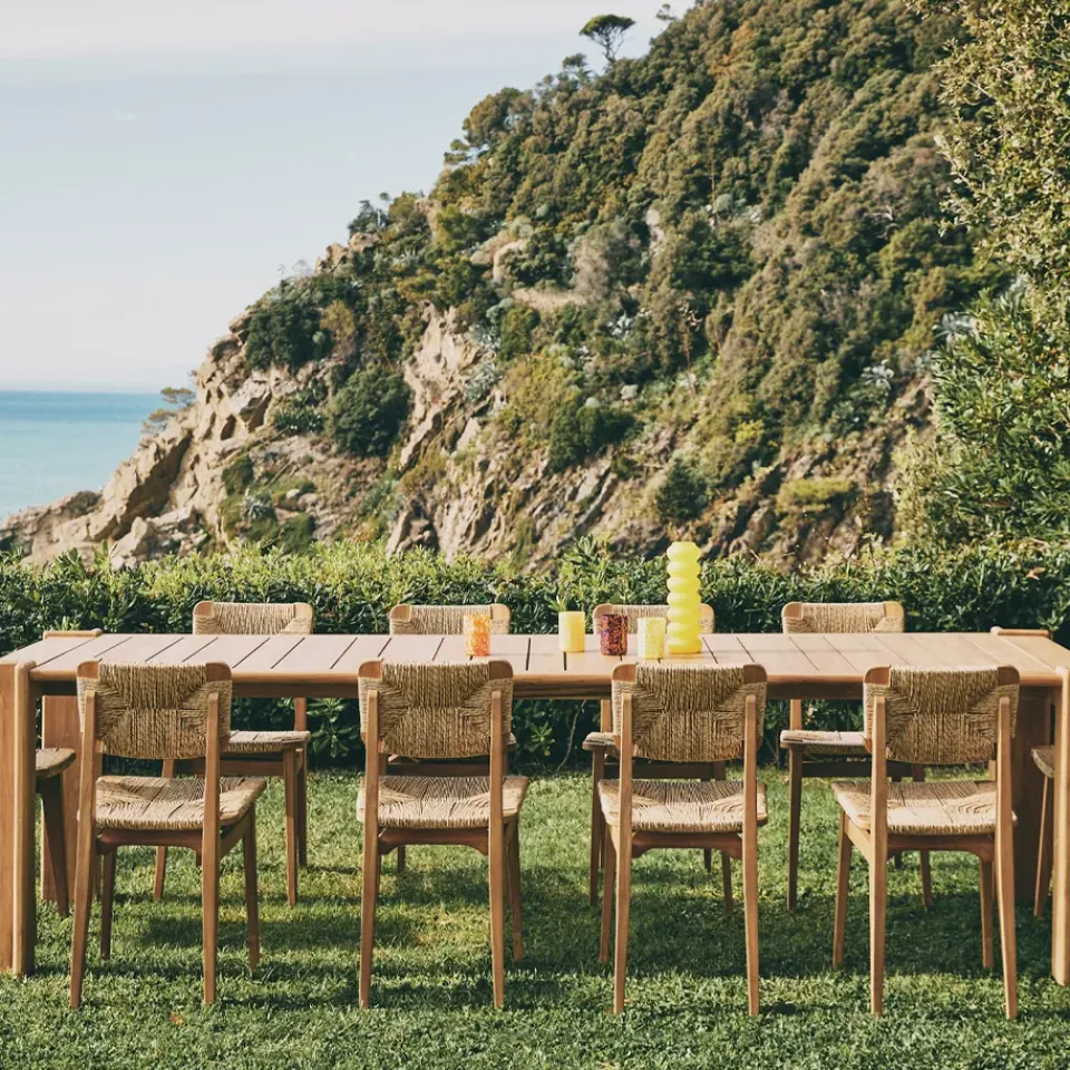 Silla C-chair Outdoor, Teak*GUBI New
