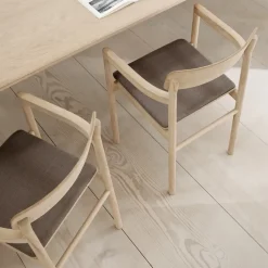 Silla con brazos Post 3446 , Piel premium 88- barnizado roble*Fredericia Furniture New