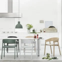 Silla con reposabrazos Cover, roble*Muuto Clearance