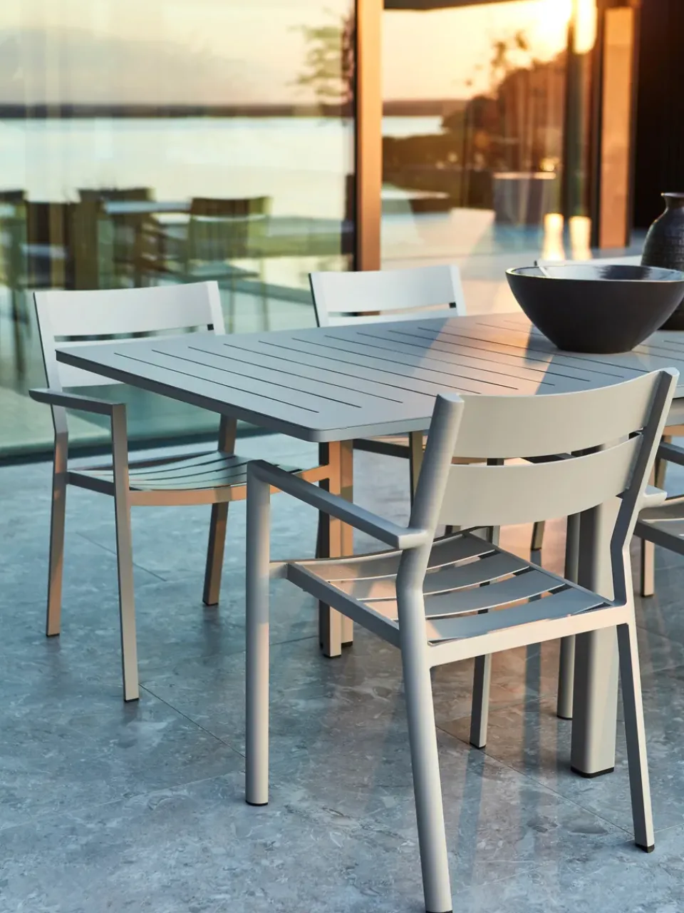Silla con reposabrazos Delia,*Brafab Outlet