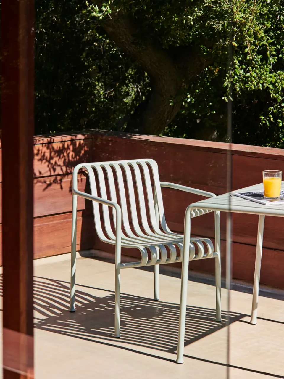 Silla con reposabrazos Palissade Dining, Sky grey*HAY Sale