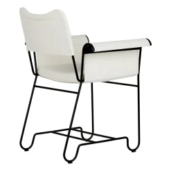 Silla con reposabrazos Tropique, Black-Leslie 06*GUBI