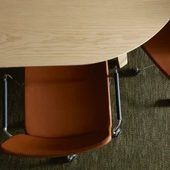 Silla de oficina elevable/bajable sin basculación Stella, Cuero elmosoft 99999 , base de cromo, reposabrazos forrado en cuero, respaldo flexible*Swedese Best