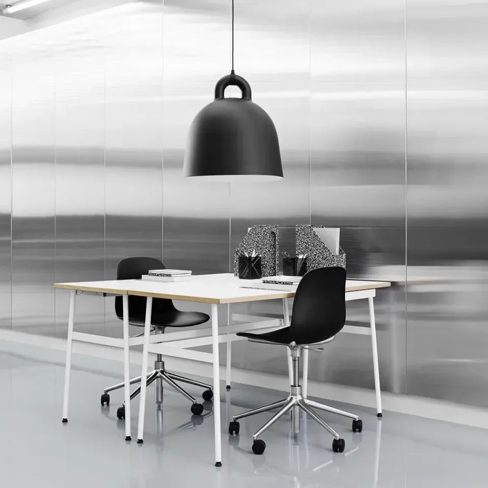 Silla de oficina Form chair swivel 5W, , aluminio, ruedas*Normann Copenhagen Outlet
