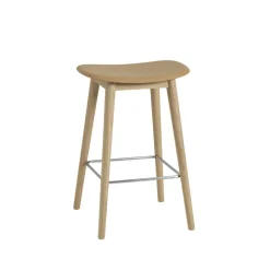 Silla Fiber counter stool 65 cm, Ochre, patas de roble*Muuto Hot