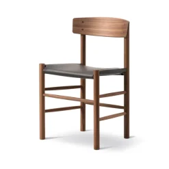 Silla J39, Aceite nogal-cuero Omni 377 oscuro*Fredericia Furniture