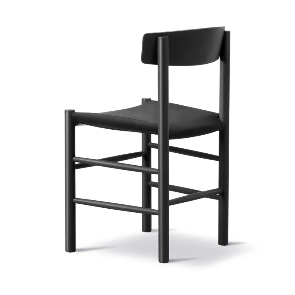 Silla J39, Haya lacada en -black canvas*Fredericia Furniture Best
