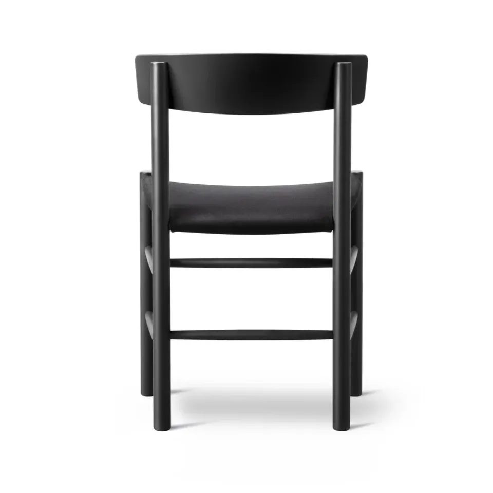 Silla J39, Haya lacada en -black canvas*Fredericia Furniture Best