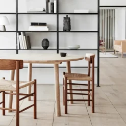 Silla J39, Nogal aceitado - trenzado natural*Fredericia Furniture