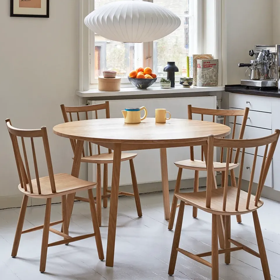 Silla J41, Water-based lacquered oak*HAY Clearance