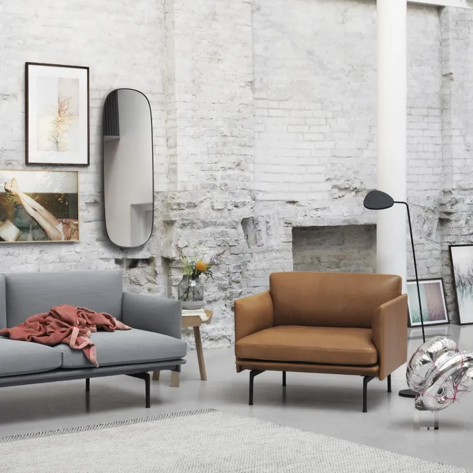 Silla Outline base negra, Refine leather cognac-Black*Muuto Best