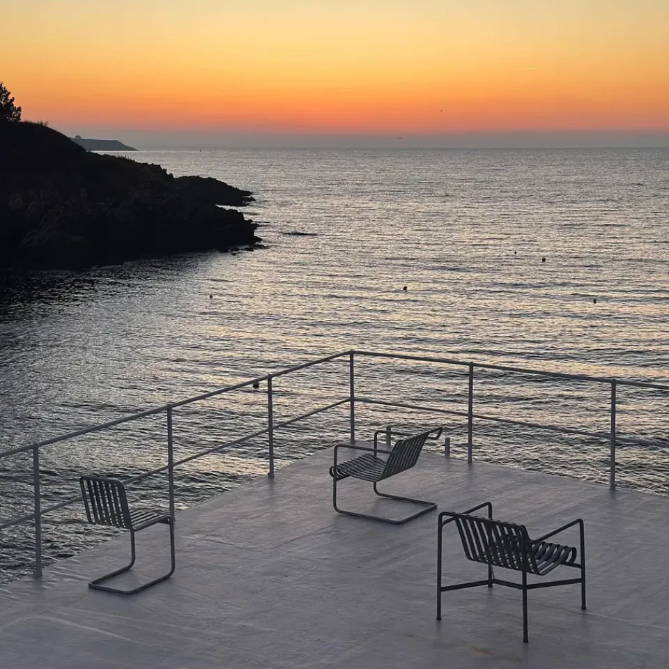 Silla Palissade Cantilever , Acero galvanizado en caliente*HAY Outlet
