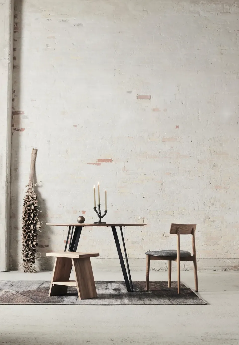 Sillas con asiento Tetra, Tejido color hormigón-roble aceitado natural*MUUBS