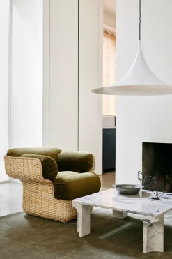 Sillón Basket tapizado, Mumble Glamour Grupo 40-ratán*GUBI Online