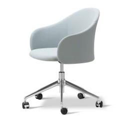 Sillón Gomo Armchair con base giratoria 5 patas, Mylla 811 -aluminio pulido*Fredericia Furniture Hot