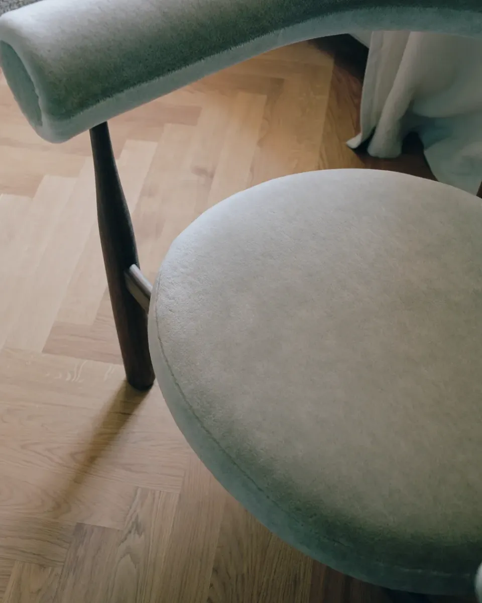 Sillón lounge Bukowski, Nogal, Rest 23*New Works Online