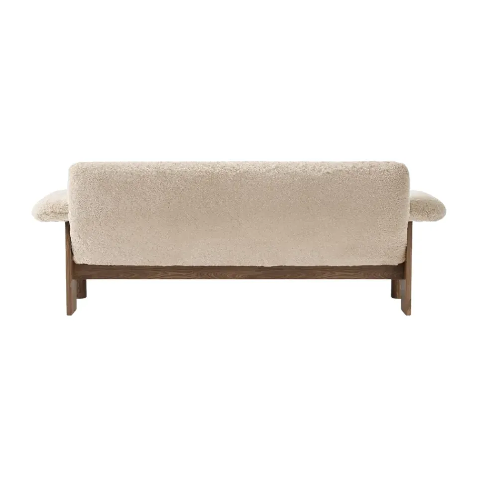 Sofá Brasilia 2 plazas, Walnut-Nature sheepskin curly*Audo Copenhagen Hot