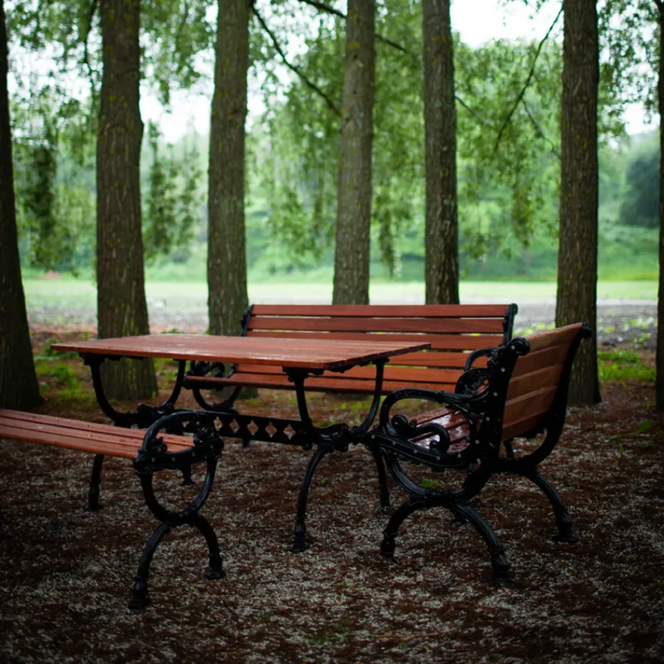 Sofá Byarum, Pino barniz marrón, soporte verde, 155 cm*Byarums bruk Sale