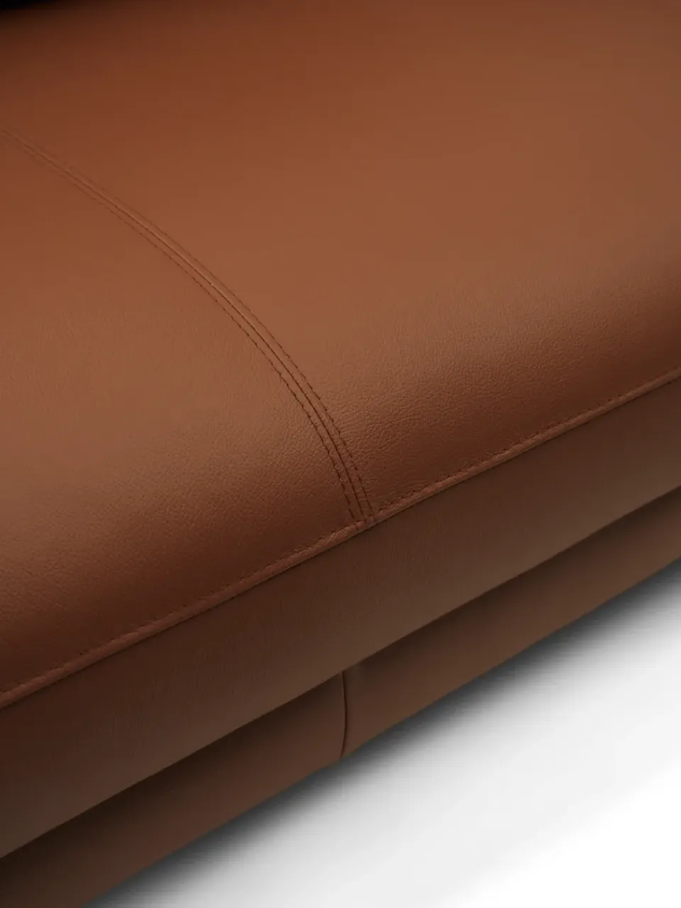 Sofá de 2 plazas Rar, Omaha leather cognac*Normann Copenhagen Discount
