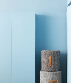 Taburete alto Björk, gris oscuro*Design House Stockholm Hot