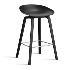 Taburete bajo About a Stool 32 con base de roble 2.0, Soporte de acero inoxidable*HAY Best
