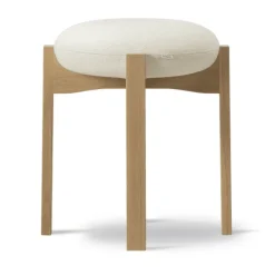 Taburete bajo Pioneer, Vidar 0106 - roble lacado*Fredericia Furniture Hot