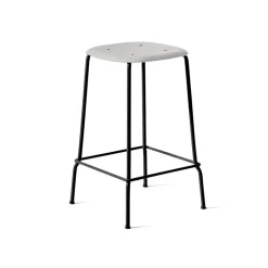 Taburete bajo Soft Edge 30, soft grey, estructura de acero negra*HAY Clearance