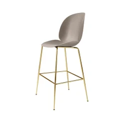 Taburete bar Beetle alto, New , base de latón*GUBI Outlet
