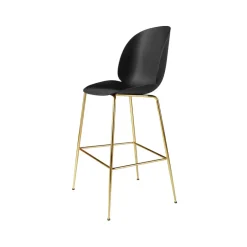 Taburete bar Beetle alto, Black, patas de latón*GUBI Hot