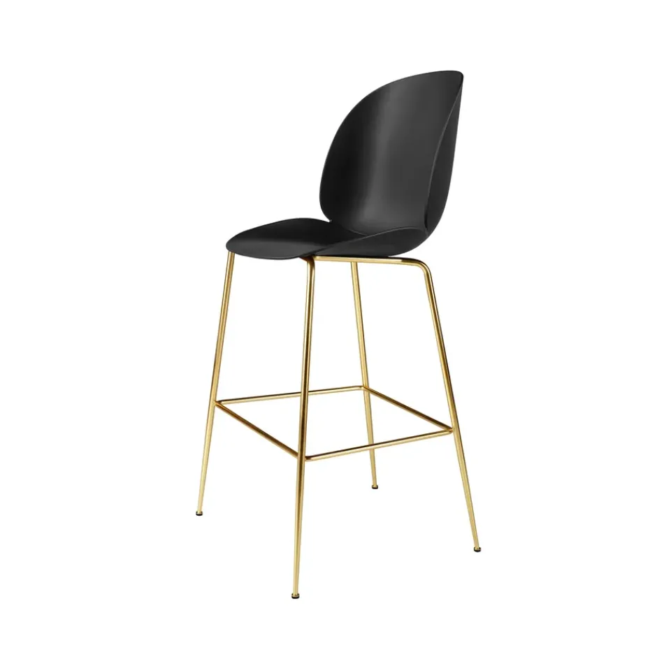 Taburete bar Beetle alto, Black, patas de latón*GUBI Hot