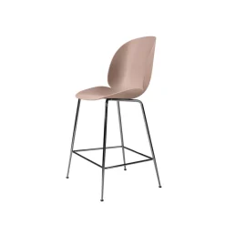 Taburete bar Beetle bajo, Sweet pink, base de acero cromado negro*GUBI Hot