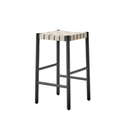 Taburete bar Betty TK7, Black, asiento de banda de lino trenzada natural*&Tradition New