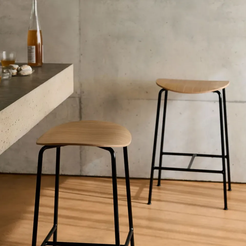 Taburete bar Pavilion AV38 79 cm, Black-lacquered oak*&Tradition Outlet